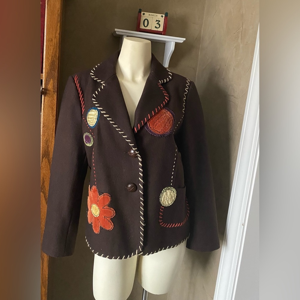 Script Brown Floral Women’s Embroidery Blazer, Wool blend Size 12, vintage